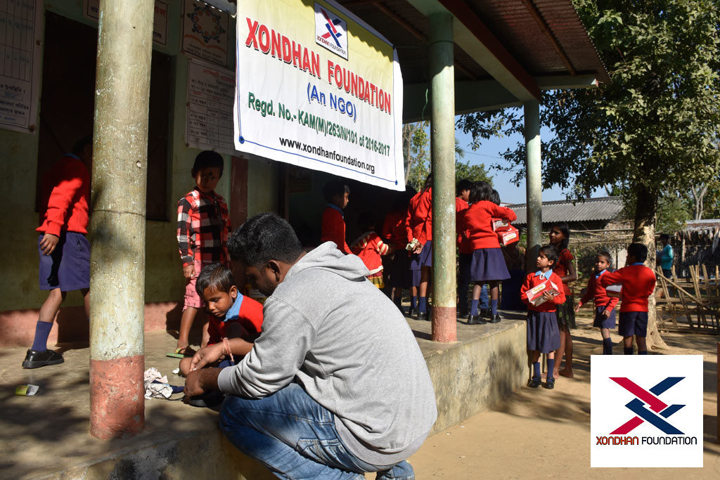 xondhan-foundation-shoes-distribution-program-2018-45